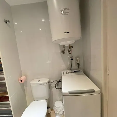 One Bedroom With Terrace And Wifi At 2 Km Away From The Beach Appartamento Lloret de Mar