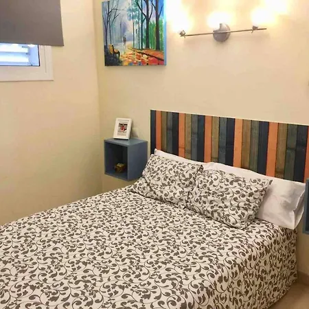 One Bedroom With Terrace And Wifi At 2 Km Away From The Beach Льорет-де-Мар
