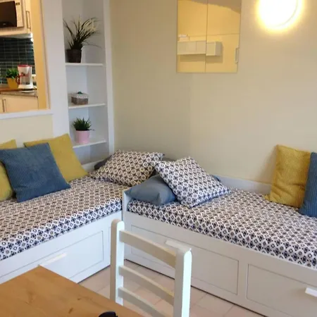 One Bedroom With Terrace And Wifi At 2 Km Away From The Beach Апартаменты Льорет-де-Мар