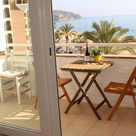 Appartamento One Bedroom With Terrace And Wifi At 2 Km Away From The Beach Lloret de Mar